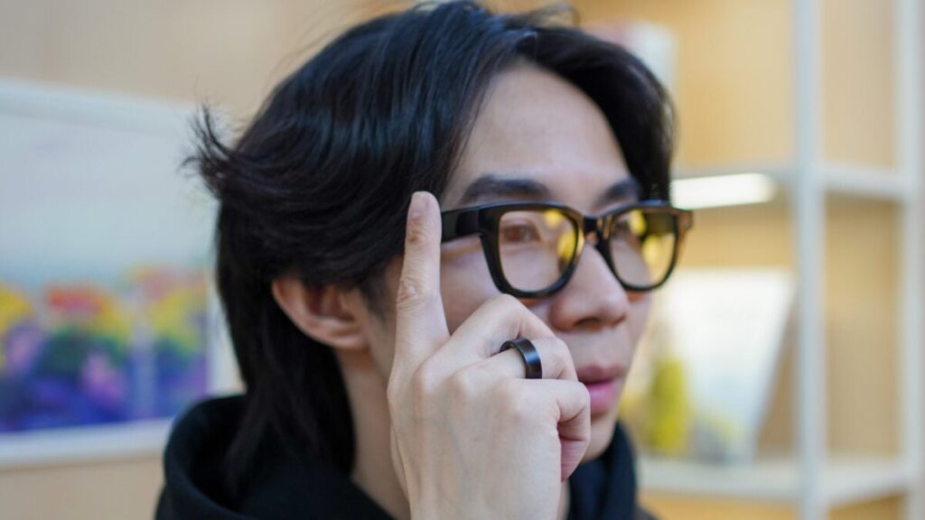 Destroying the Privacy LED on Meta Smart Glasses Will No Longer Enable Creepiness